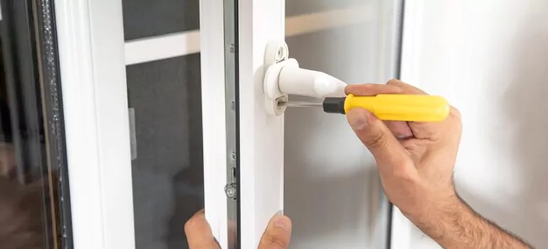 Casement Window Handle Replacement in The Acreage, FL