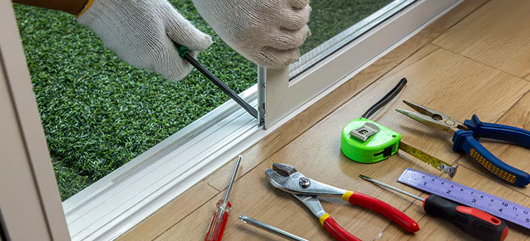 Window Hinge Repair in The Acreage, FL
