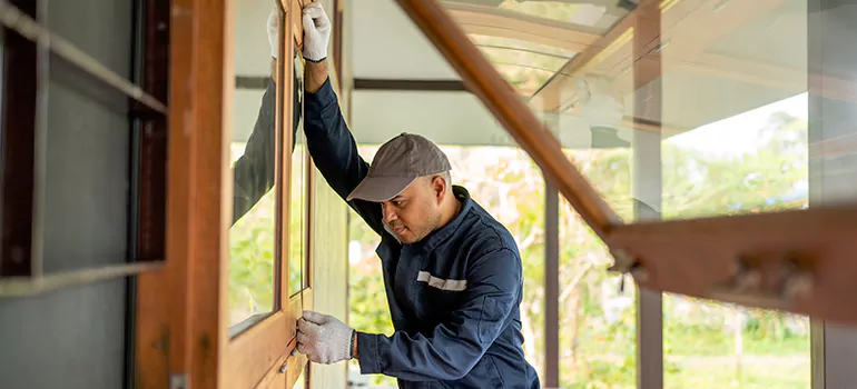 Double Hung Vinyl Window Sash Replacement in The Acreage, FL